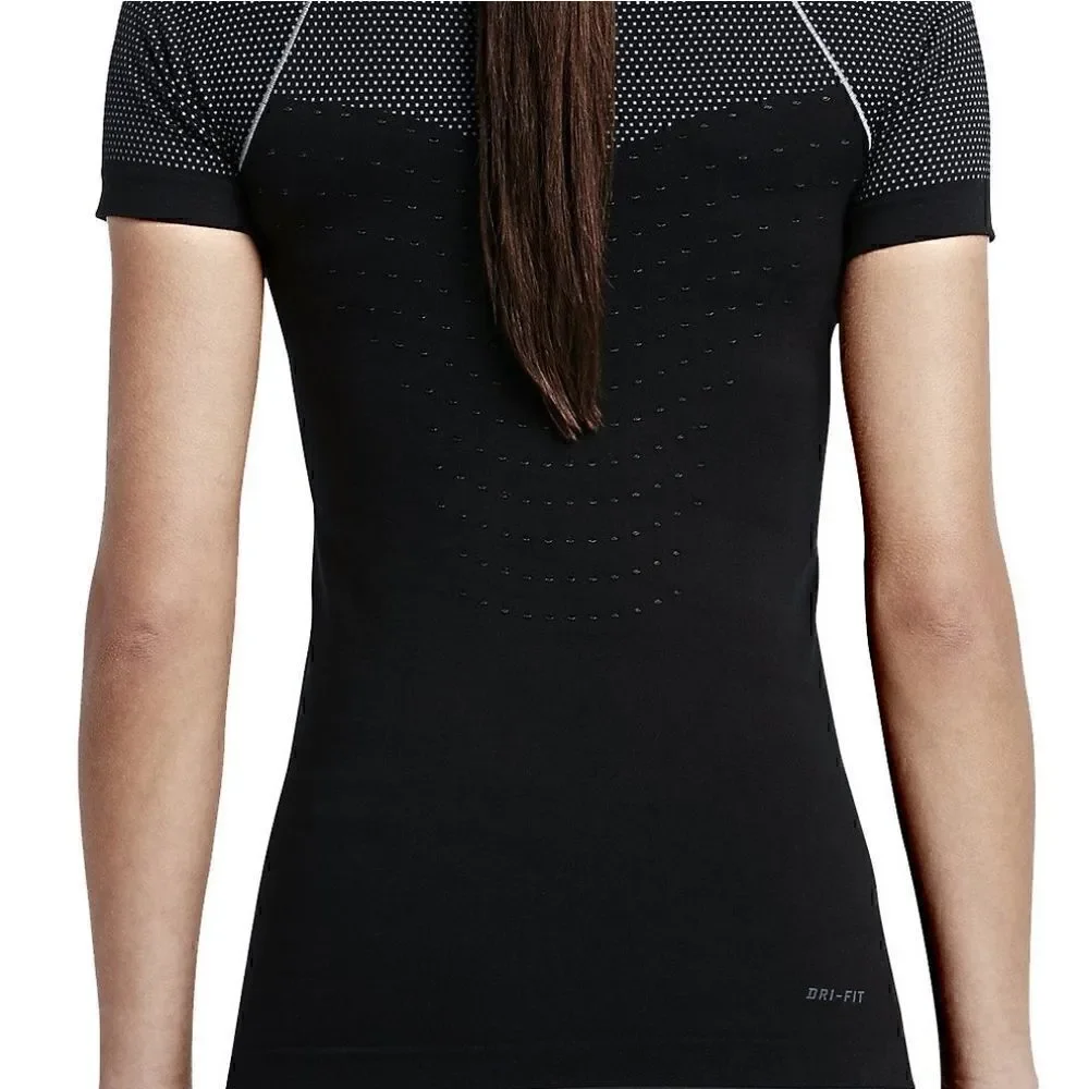 Nike Pro Dri-Fit Competition Base Layer Size S. NWT. - Picture 2 of 12